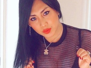 sofia-655176630-la-latina-perfecta-para-cumplir-tus-fantasias