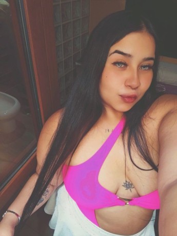 candela-632481415-rellenita-nalgona-fogosa