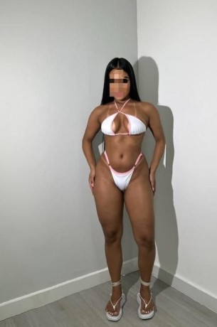 melody-611389722-melody-colombiana-morenaza-tetona-y-fiestera