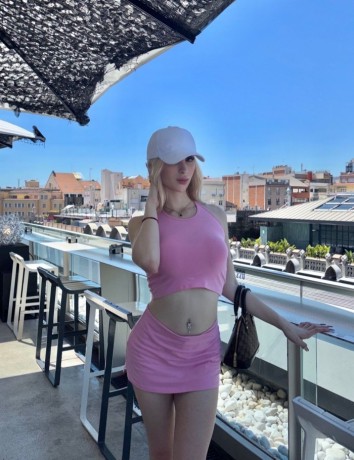 valeria-674583804-valeria-trans-muy-femenina-y-dotada