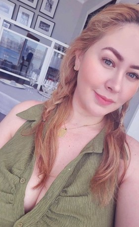 angelica-611285631-angelica-una-cosmopolita-chica-en-burgos