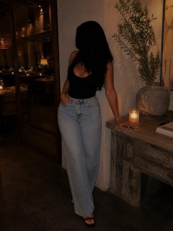 mar-743095406-mar-tu-madurita-masajista-perfecta-y-romantica