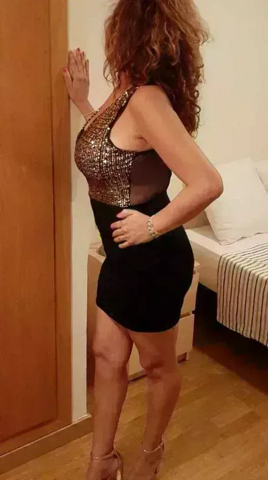 lolyta-631863892-lolyta-cachonda-bomba-de-lujuria-y-pasion