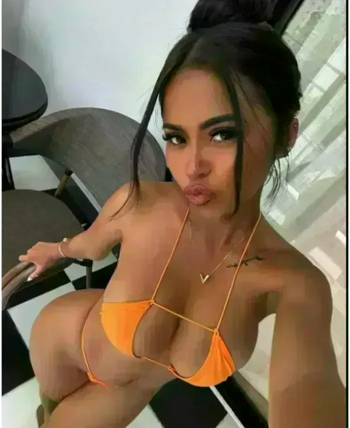 susy-602667072-chica-cachonda-apasionada-y-fiestera-a-tope