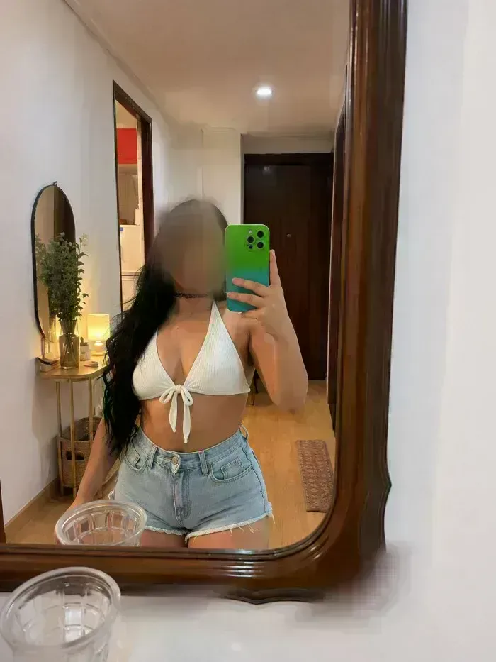 carolina-665728762-colombiana-fiestera-y-con-ganas-de-pecar-247