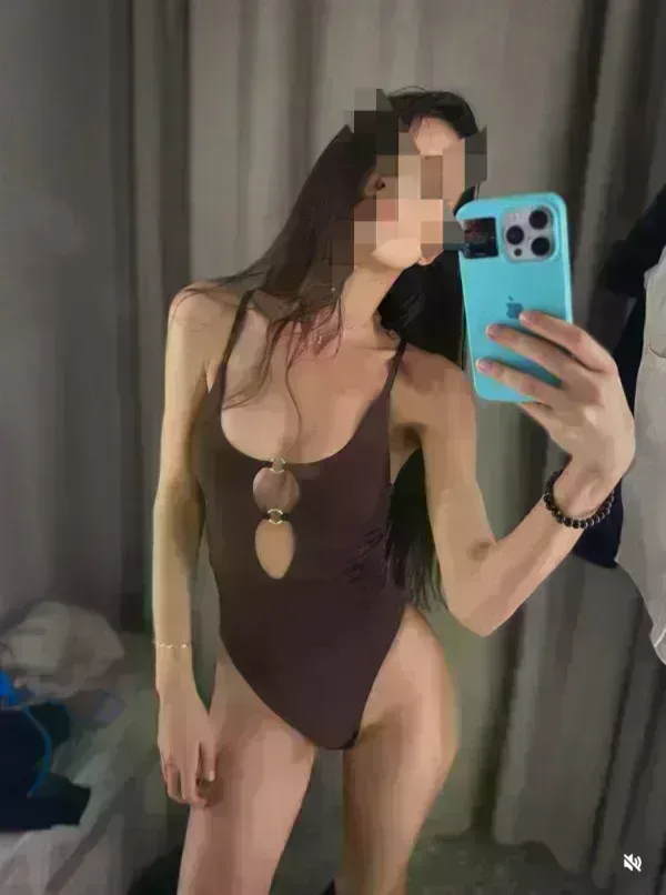 candela-613287657-tu-delgada-fiestera-top