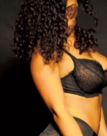 sara-complaciente-622226954-sara-carinosacompleta