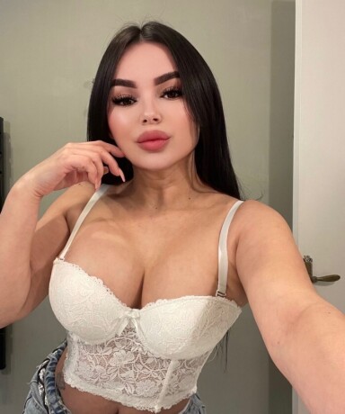 laura-677313760-el-placer-de-una-buena-compania