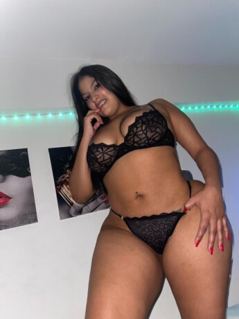karol-634314986-karol-morena-linda-y-extrovertida