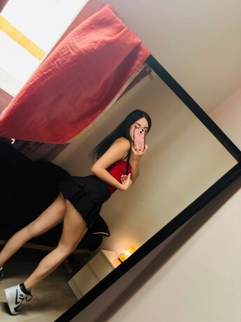 hellen-667958723-mujer-deliciosa-un-placer-a-tu-paladar-en-manresa