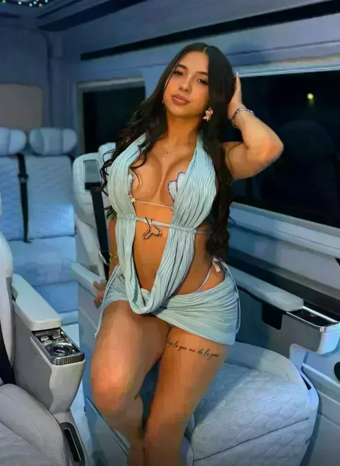 sultana-631362594-atractiva-modelo-colombiana-en-gijon