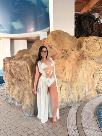 brenda-664634139-cubana-calente