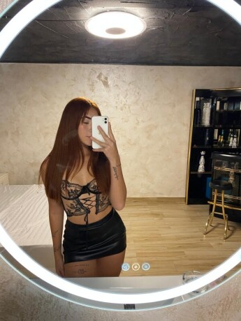 chloe-611833483-chloe-venezolana-super-encantadora-puro-voltaje