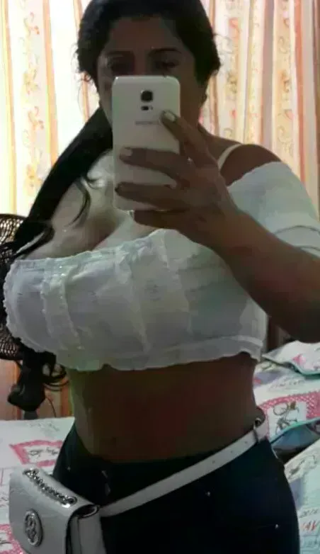 valentina-641172113-valentina-recien-llegada-muy-cachonda