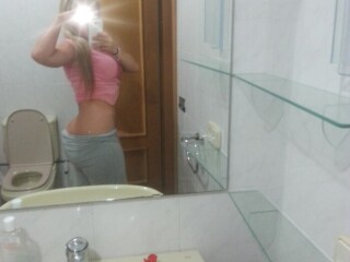 sofi-634394223-espanola-en-elda-real-masajista-y-mas-no-me-desplazo