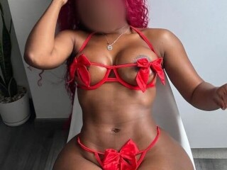 mia-673063997-en-infernino-diosa-sensual-preciosa-traviesa-y-complaciente