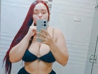 catalina-604207283-corrida-en-boca-leche-rica