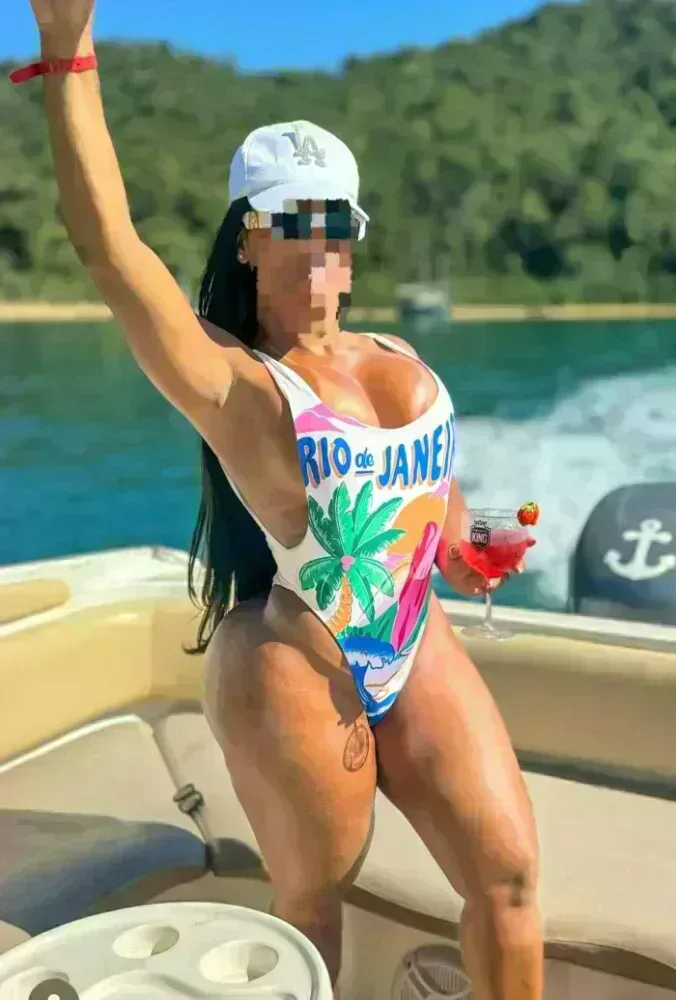 maria-634944998-bombazo-de-brasilena-todo-terreno