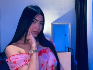 chantal-632084388-tu-chica-ideal-para-cualquier-ocasion