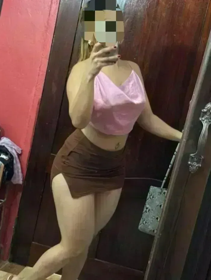 latina-fogosa-641955177-madurita-muy-guapa