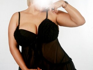 bianka-642172376-bienka-de-regreso-a-sarria