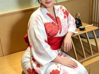 sissi-663123789-asiatica-sissi-sin-engano
