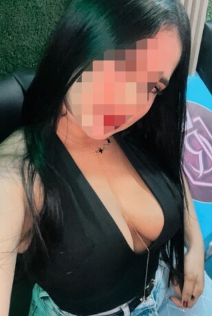 rocio-603242860-rocio-ninata-de-clitoris-grande-en-tudela-centro