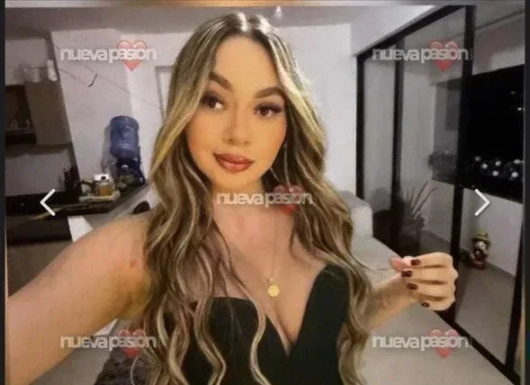 esmeralda-a-domicili-671572531-escort-dama-compania