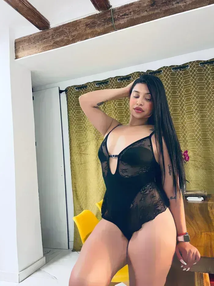 daniela-603264783-daniela-muy-cachonda-con-ganas-de-chuparla-rico