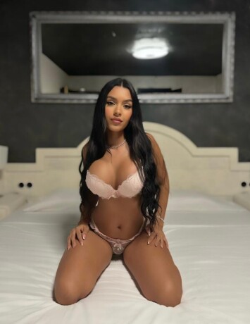 susana-en-ibiza-617786795-susana-venezolana-acompanante-de-lujo-en-ibiza