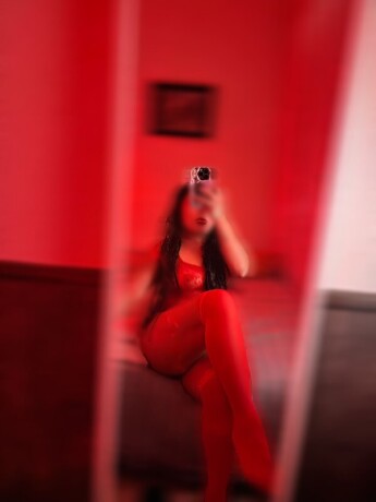 isabella-666192214-brasilena-cachonda