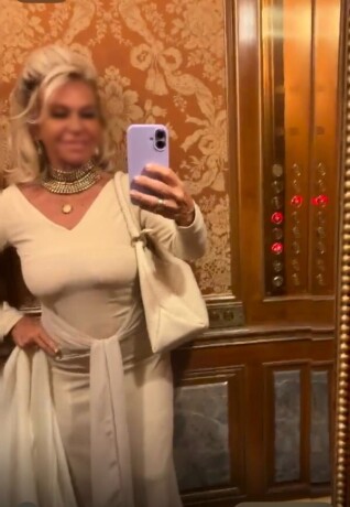 norma-635659610-norma-una-dama-espanola-con-clase