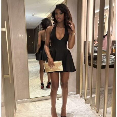 veronica-631548496-morena-de-chocolate