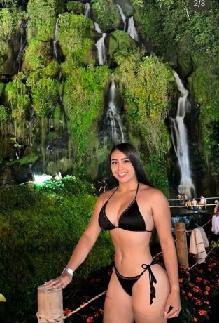 vanessa-663529200-soy-la-mujer-que-estas-buscando-novedad-en-puerto-sagunto