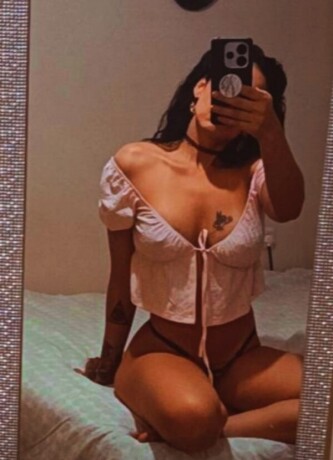 603984381-sofia-603984381-24-horas-con-o-sin-gomita-todos-los-servicios-griego-a-pelo