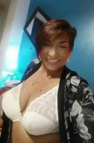andrea-697740264-una-verdadera-madurita-de-elite