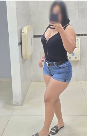 estrella-642990639-soy-una-madurita-muy-extrovertida