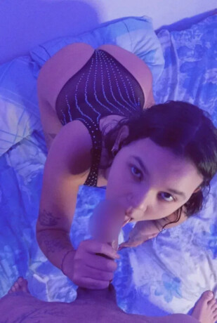 sara-625212250-en-casco-antiguo-multiorgasmica-con-ganas-de-sexo