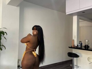 bianca-742087283-de-nuevo-tu-mulata-por-la-zona