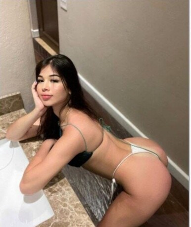 laura-611353860-laura-volcan-en-erupcion-penetrame-al-tope-masajista-erotica