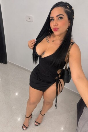 yuki-691941579-nueva-hermosa-guapisima-te-doy-muchas-besitos