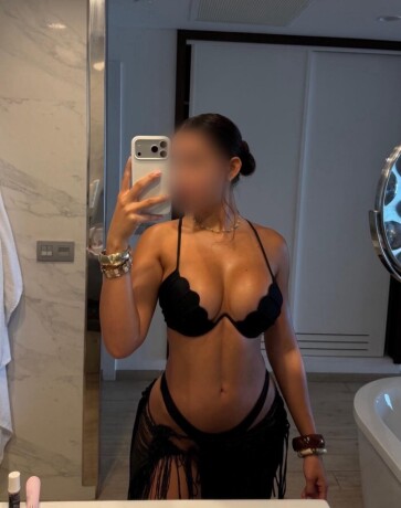 esmeralda-602425877-escort-de-lujo