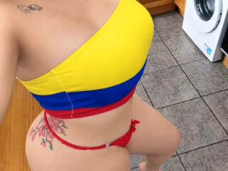 paola-698323017-angel-y-demonio