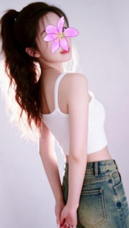 sofia-605222274-asiaticas-en-alaquas