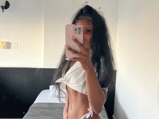 laura-745065001-laura-tu-putita-mojadita-con-un-conito-apetecible