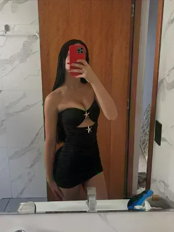 cristal-613924182-fiestera-canera-la-mejor-mamada-de-tu-vida