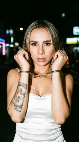 nikol-666937101-chica-trans-latina-torrent-valencia