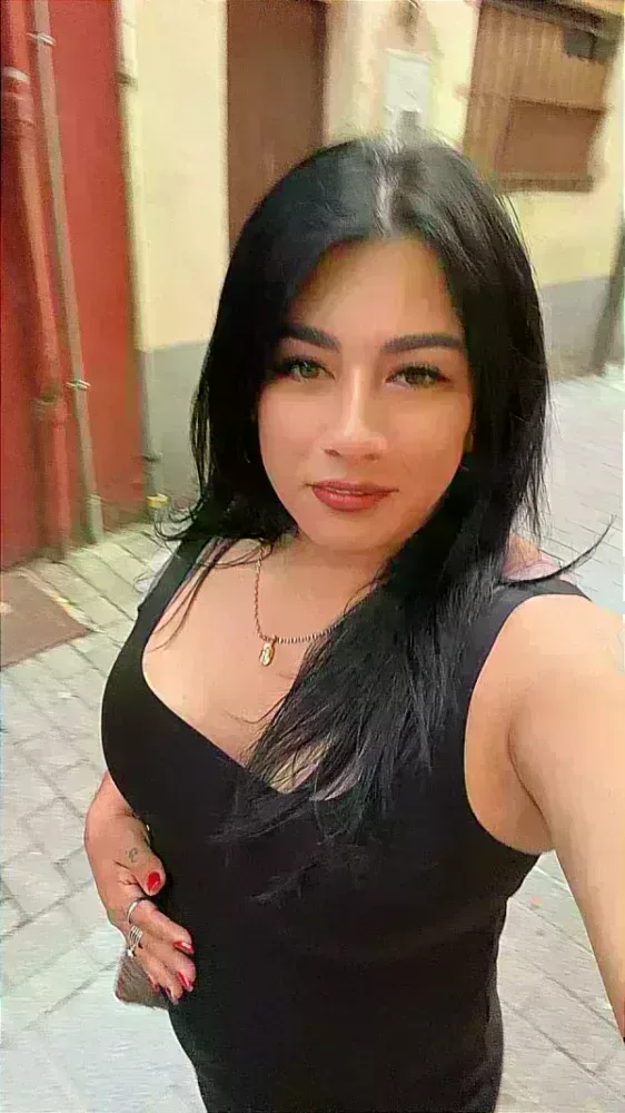catalina-morenaza-652991388-morenaza-trans-linda
